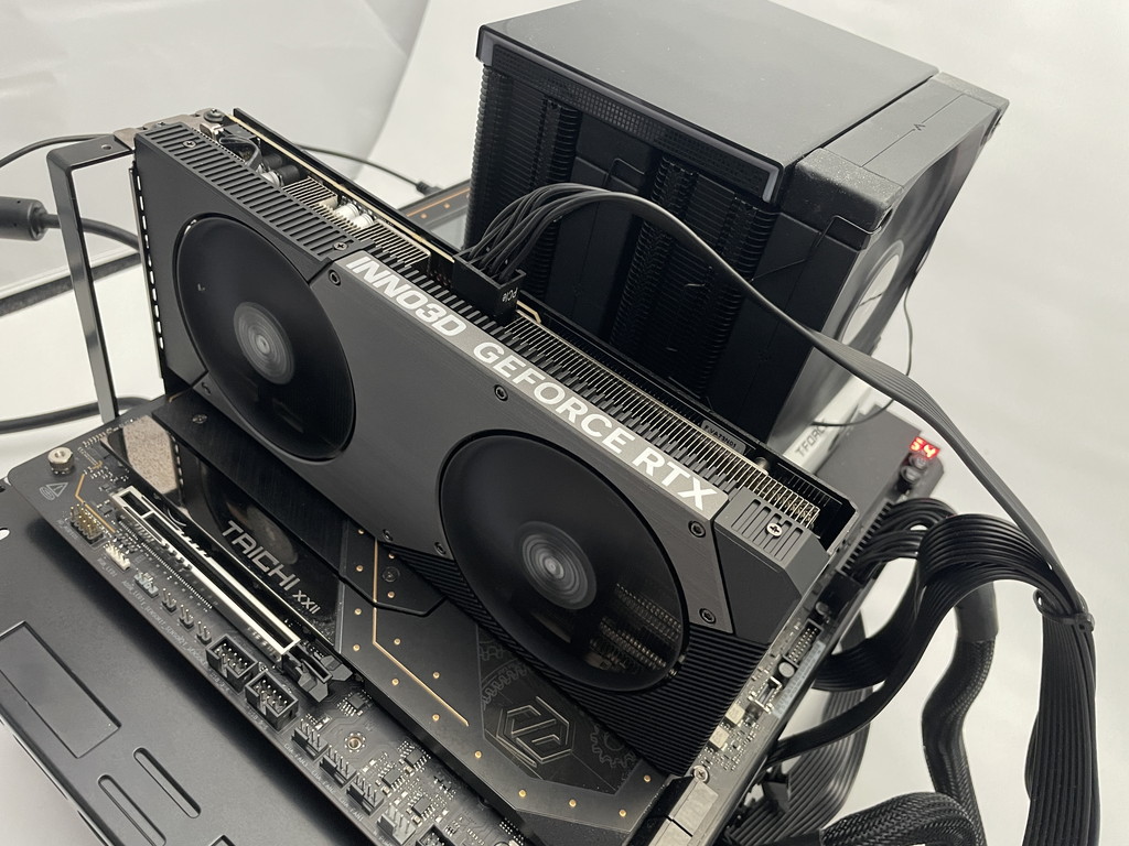INNO3D_GeForce_RTX_5060Ti_review_03