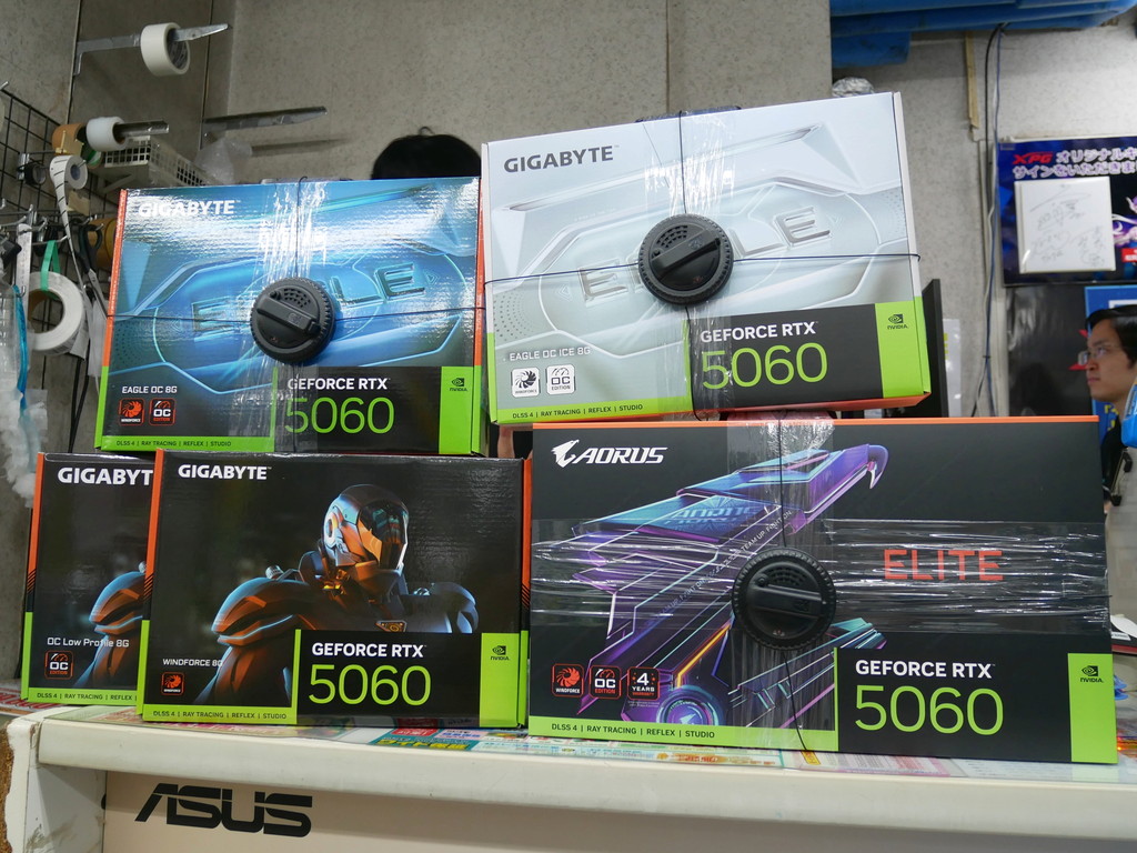 GeForce_RTX_5060_akb_06