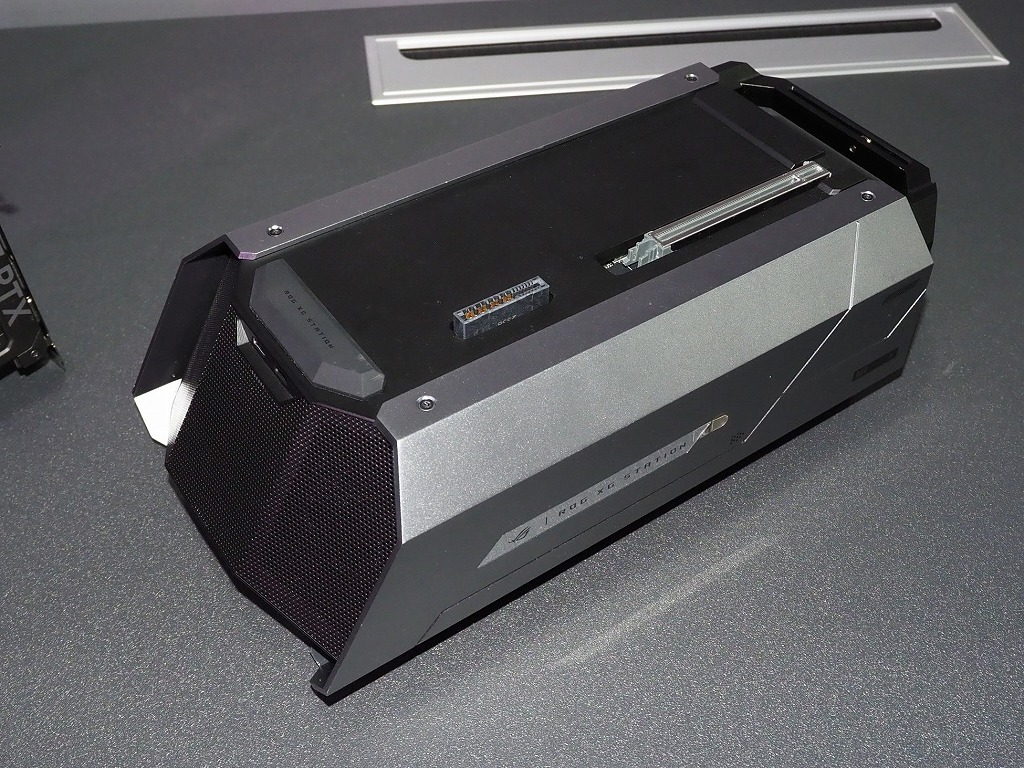 ROG_XG_Station_3_04