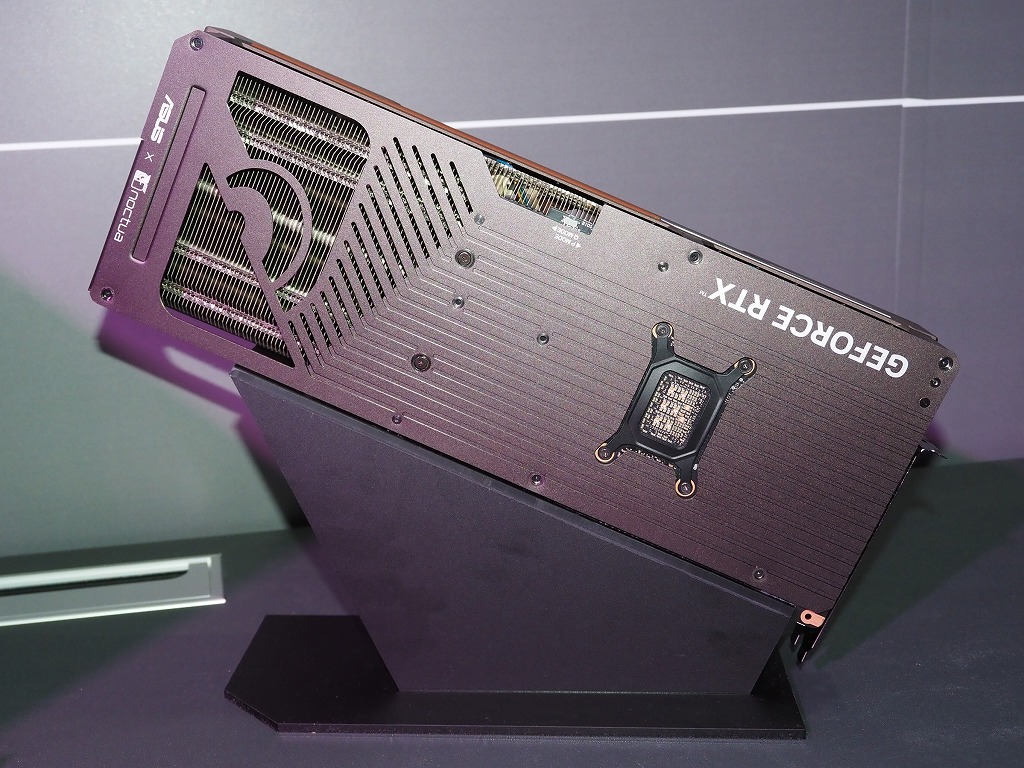 ROG_XG_Station_3_12