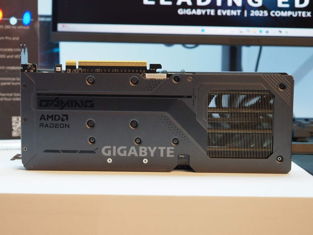 250522computex2025_9060xt_11