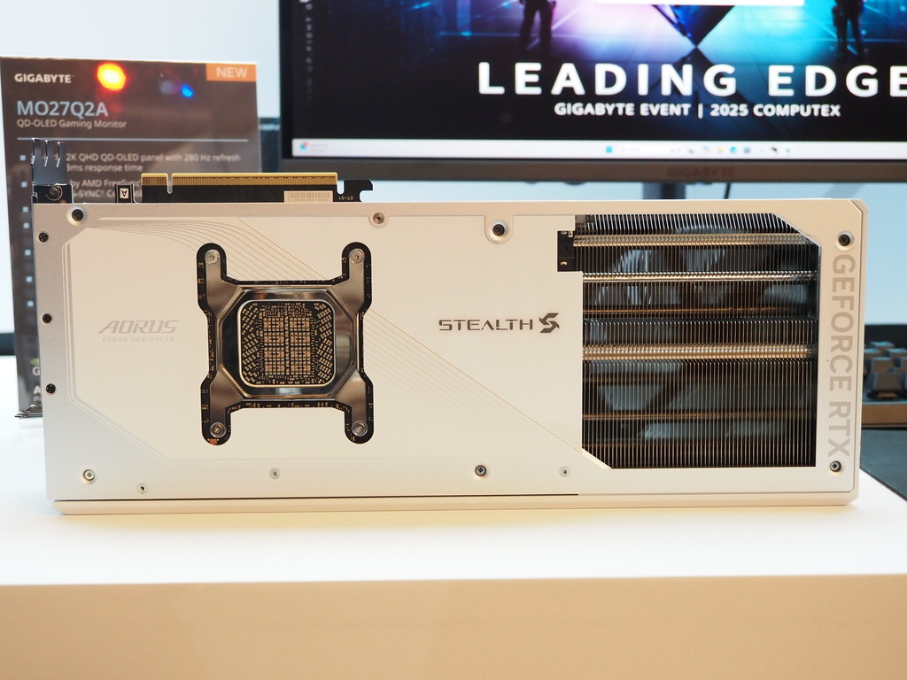 250522computex2025_gigabyte5090_04