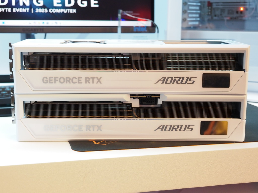 250522computex2025_gigabyte5090_06