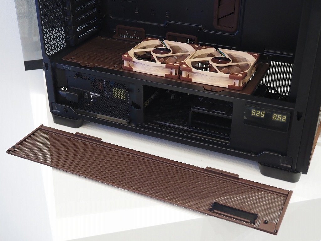 FLUX_PRO_NOCTUA_EDITION_07