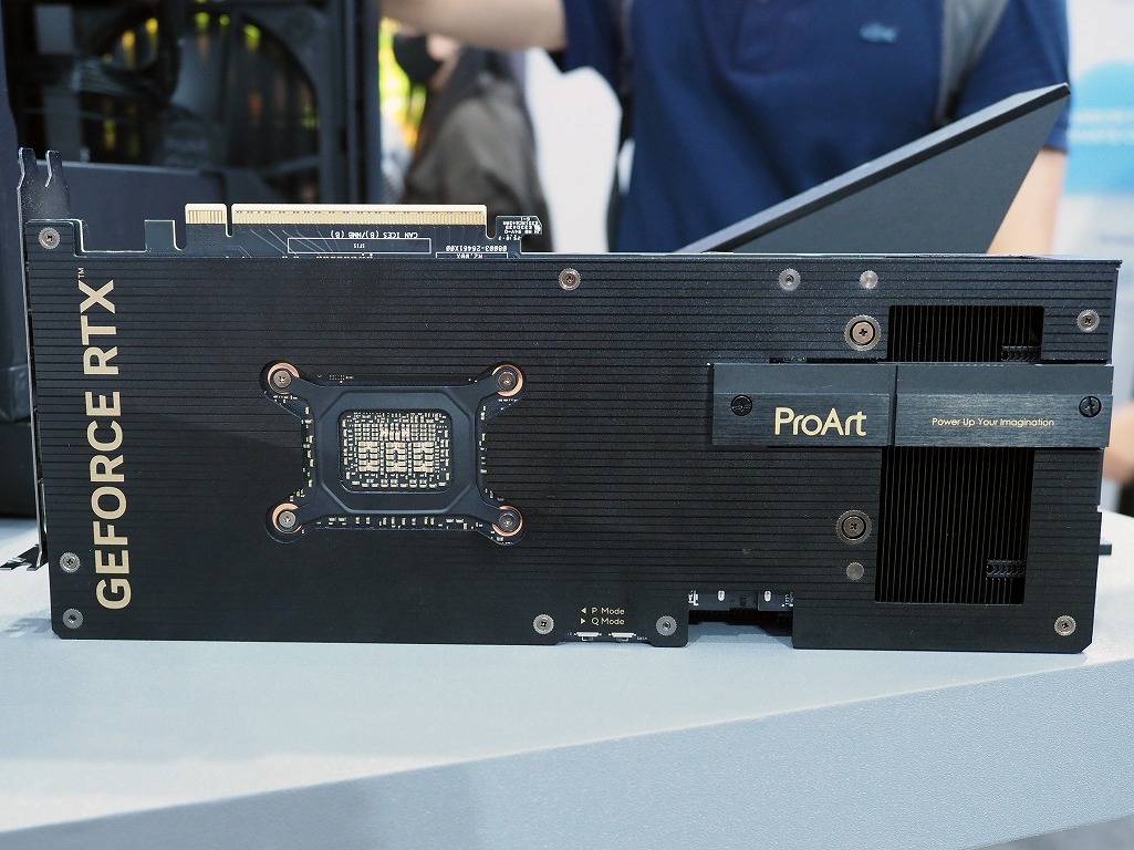 ProArt_GeForce_RTX_5080_SSD_Edition_03