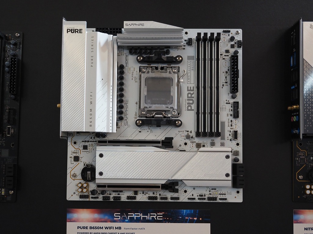 Sapphire_mb_08