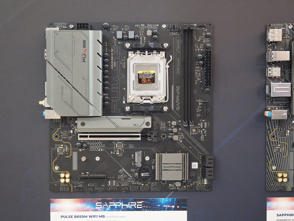 Sapphire_mb_10