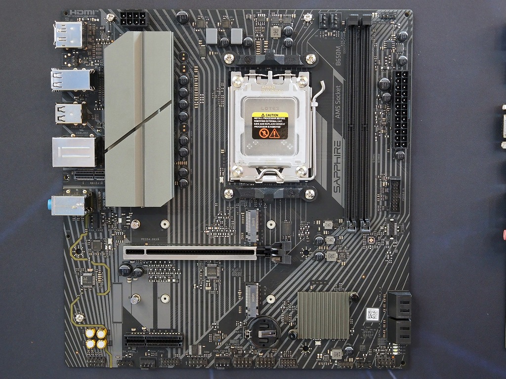 Sapphire_mb_11