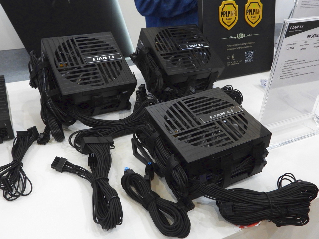 250527computex2025_lianli_psu_10