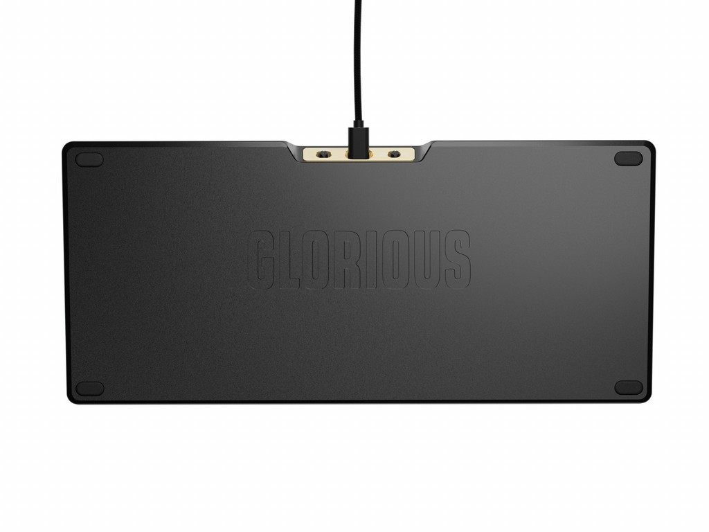 Glorious_keyboard_250604_04