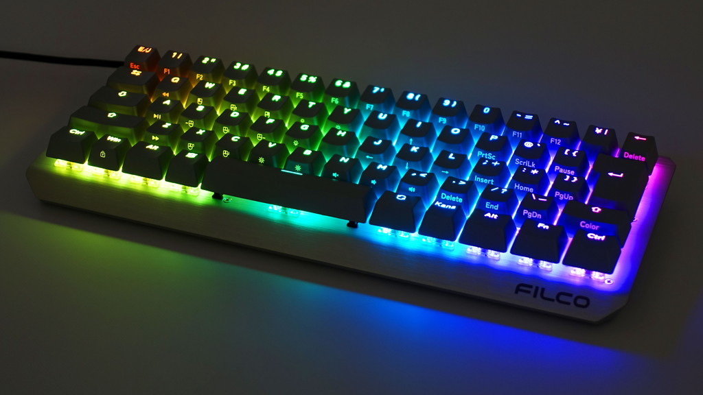 Majestouch_Luce60_04