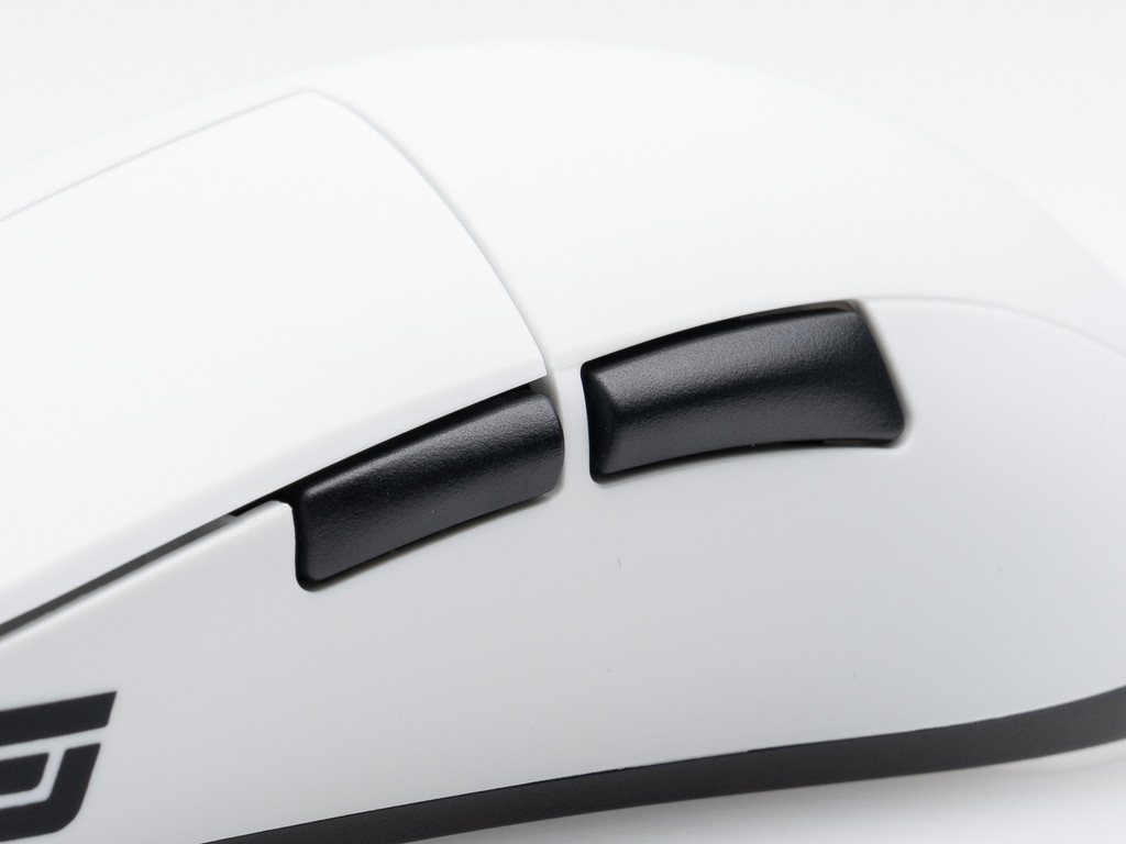 xm2_8k_gaming_mouse_white_17