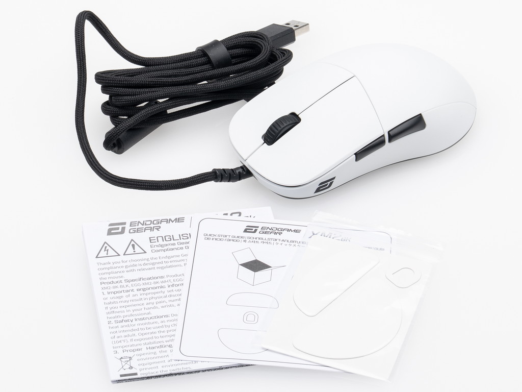 xm2_8k_gaming_mouse_white_3