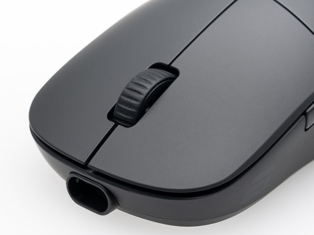 xm2w_4k_gaming_mouse_black_25