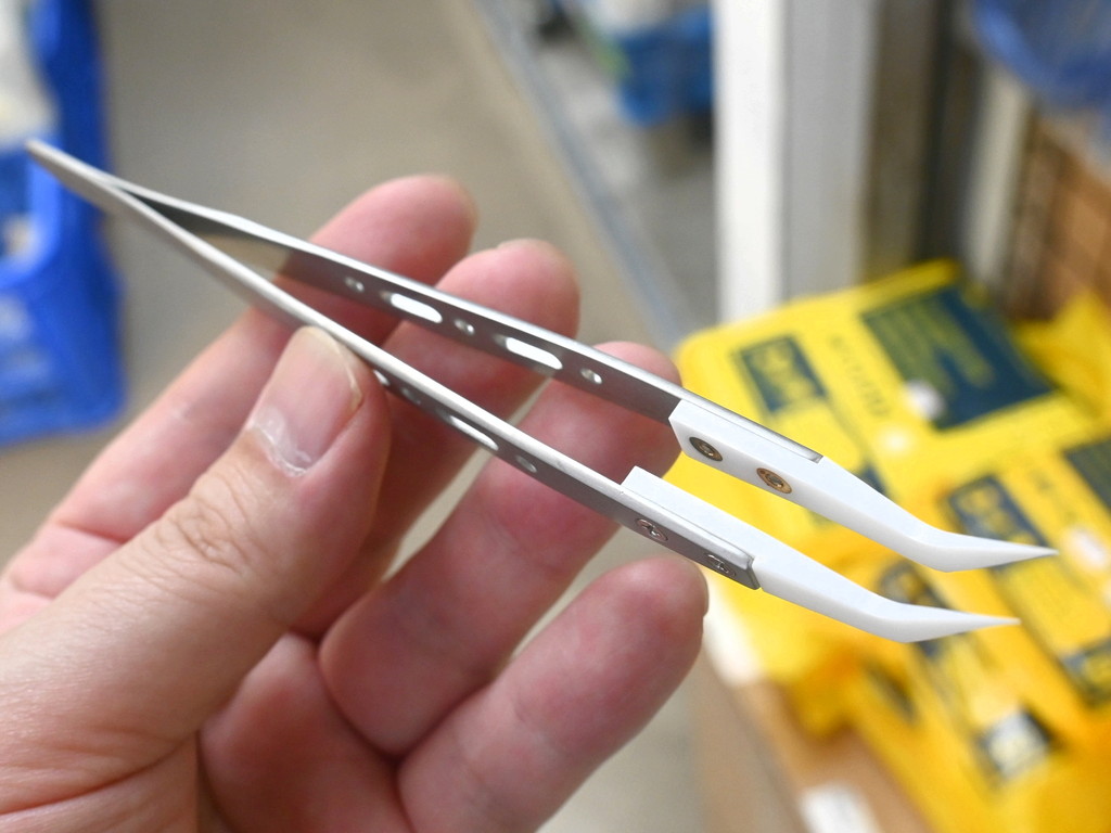 ceramic_tweezer_05