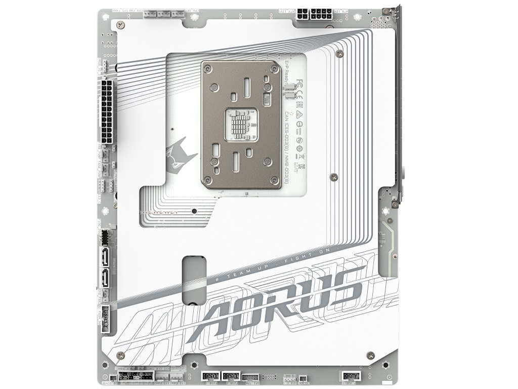 B850_AORUS_STEALTH_ICE_03