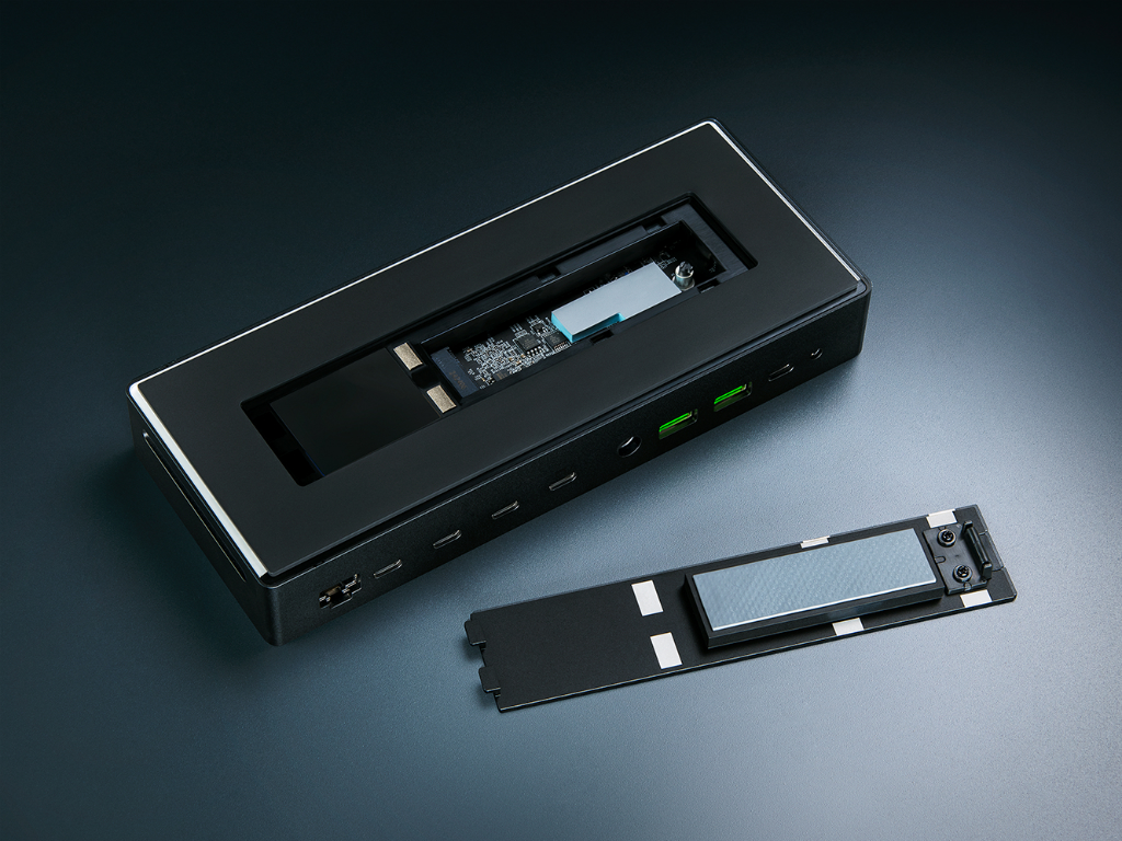 Razer_Thunderbolt_5_Dock_02