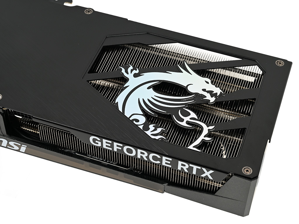 geforce_rtx_5070_12g_gaming_trio_oc_013
