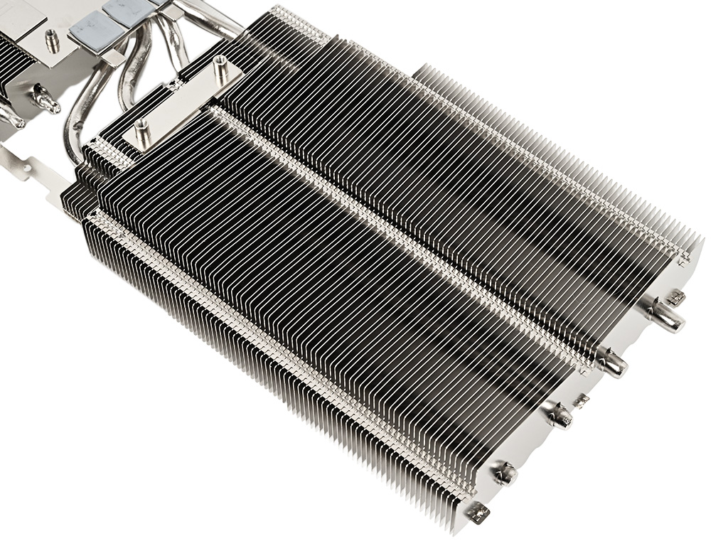 geforce_rtx_5070_12g_gaming_trio_oc_036