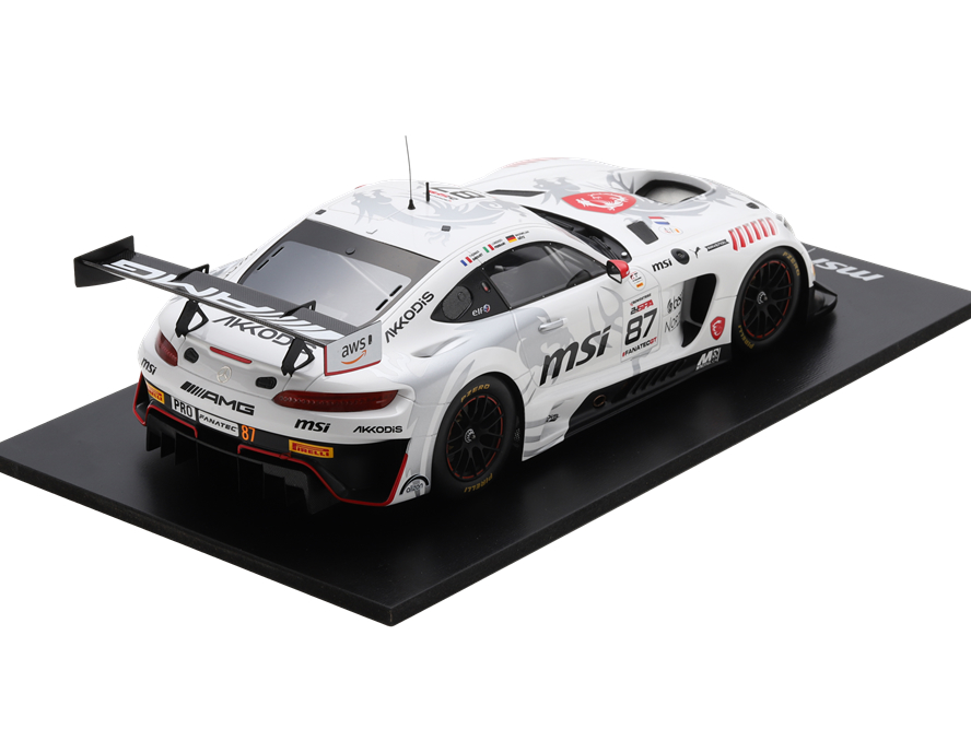 Mercedes-AMG Motorsport_08