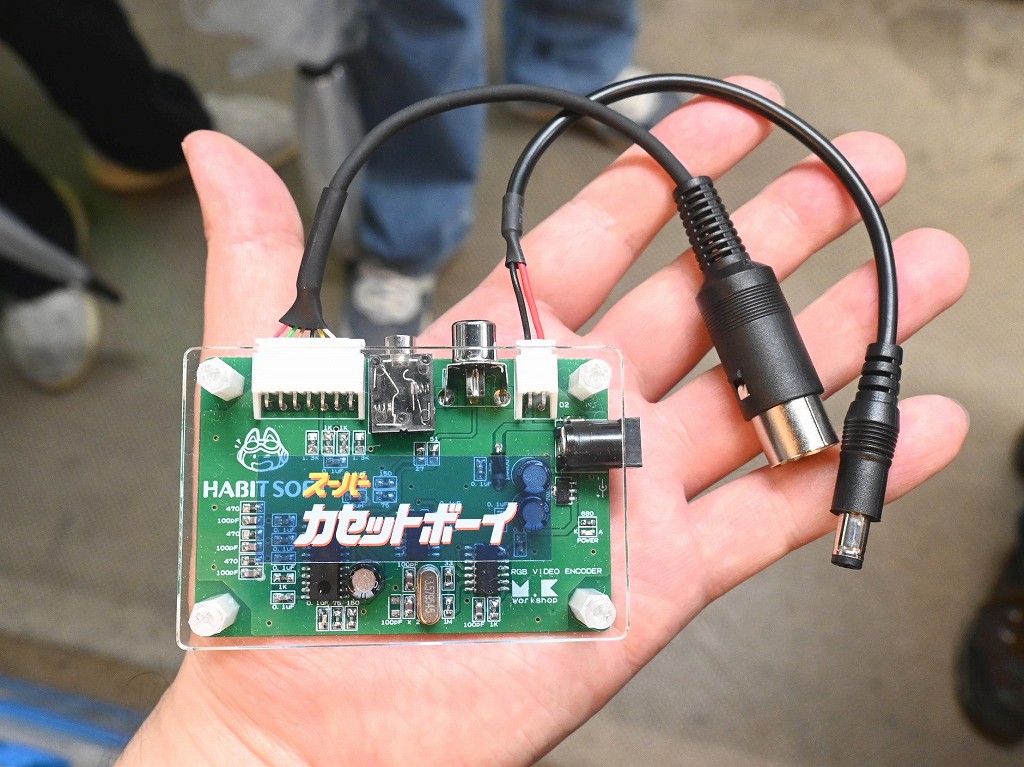 (アキバ取材班) スーパーカセットビジョンでビデオ出力を可能にする「スーパーカセットボーイ」