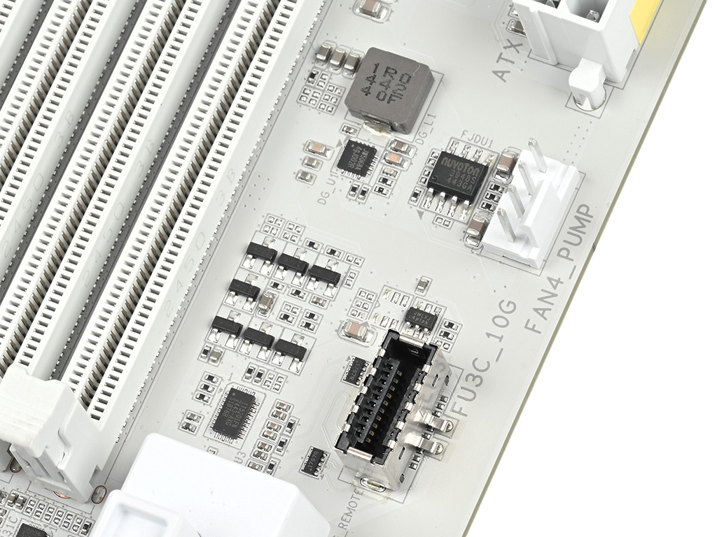 z890_a_elite_wf7_ice_027