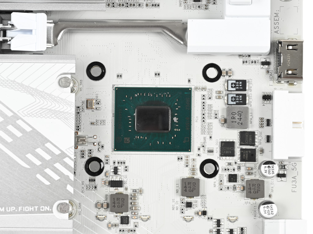 z890_a_elite_wf7_ice_034