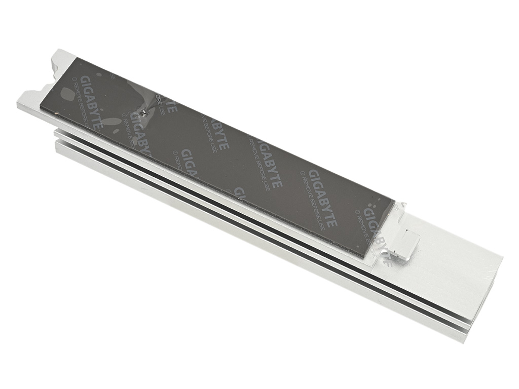 z890_a_elite_wf7_ice_038