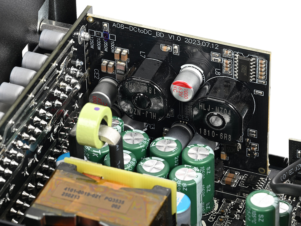 century_ii_1050w_63
