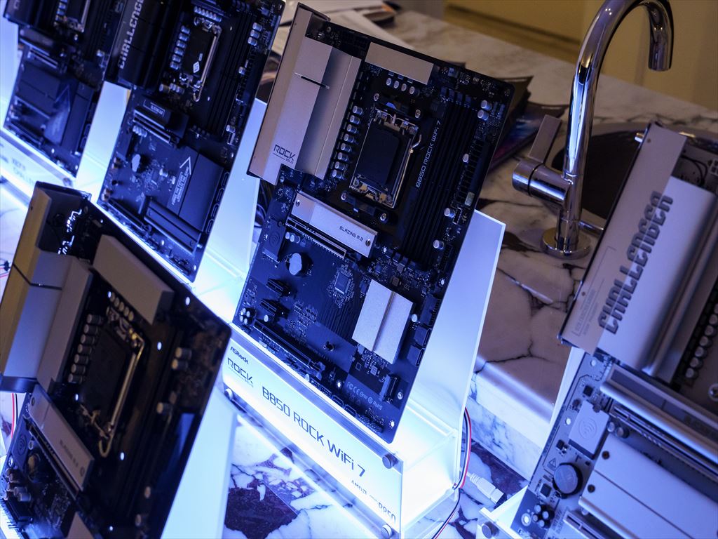 ces_asrock2026_mb_03