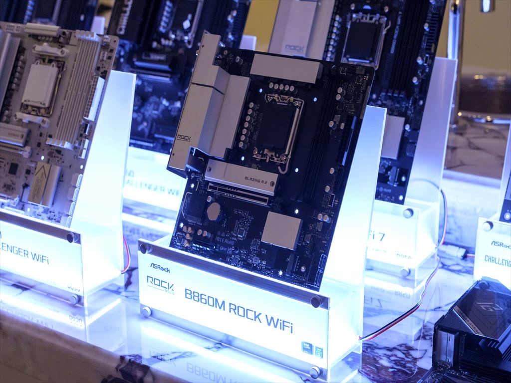ces_asrock2026_mb_04