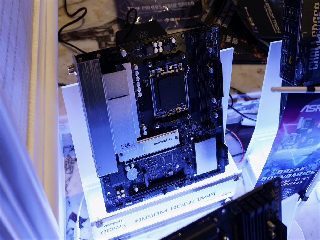 ces_asrock2026_mb_05
