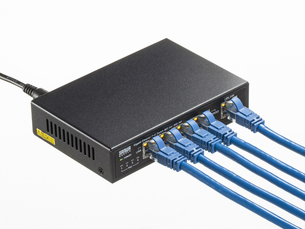 LAN-GIGAPOE55_01