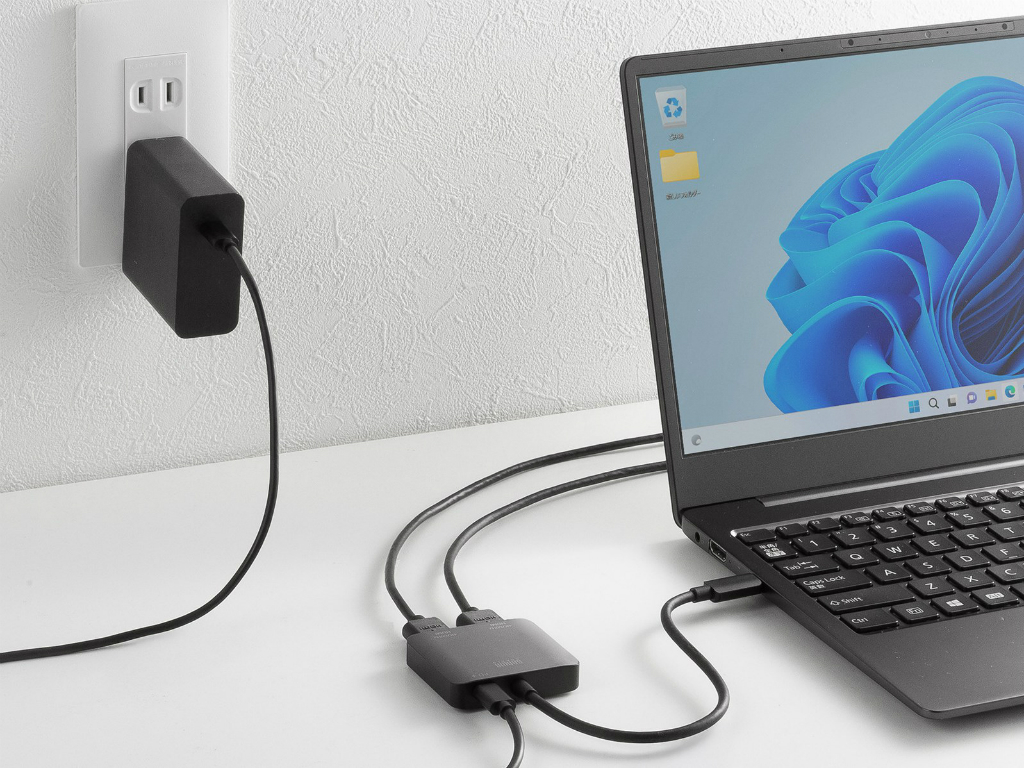 4K/60Hzの2画面同時出力に対応するUSB Type-C HDMI変換アダプタ