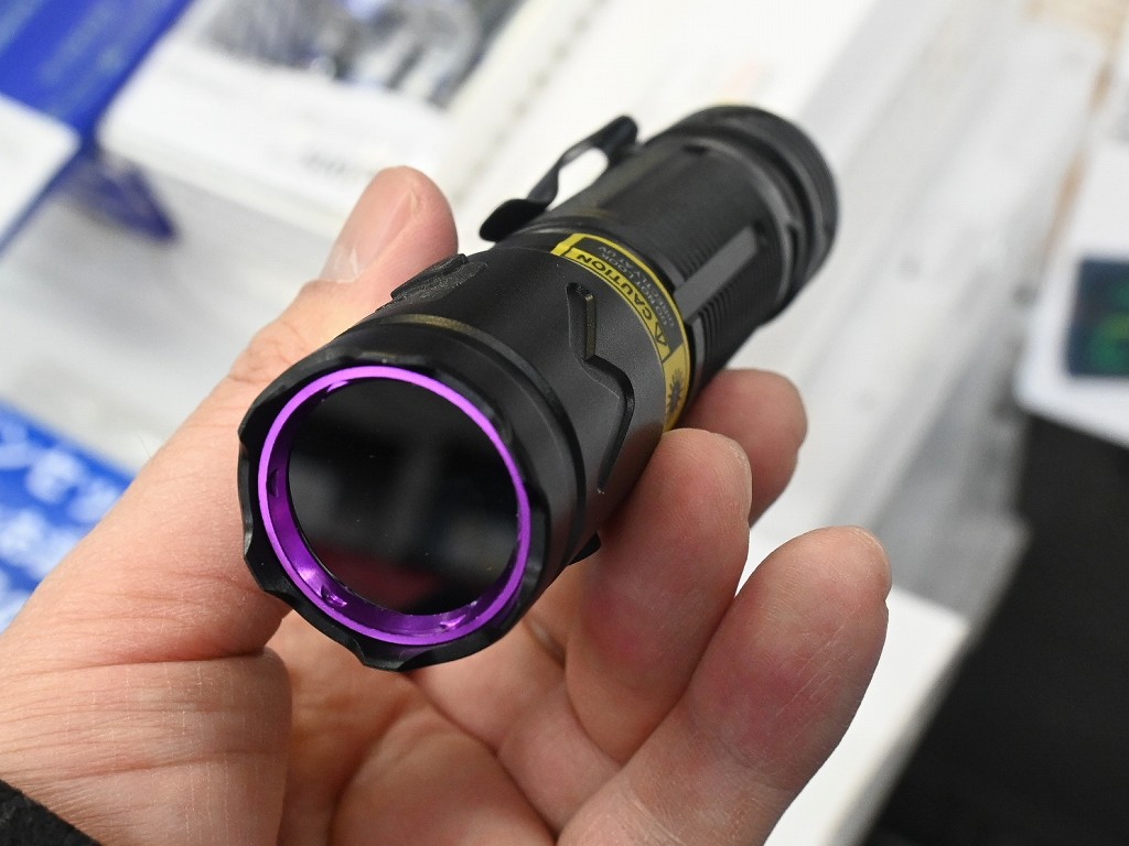 hp_uv_light_06