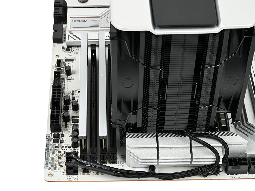 v4_alpha_3dhp_055
