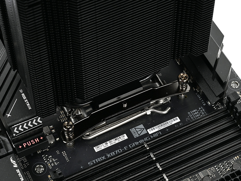 v4_alpha_3dhp_064