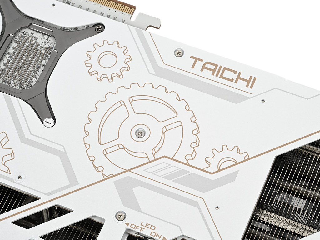 radeon_9070xt_taich_wh_022