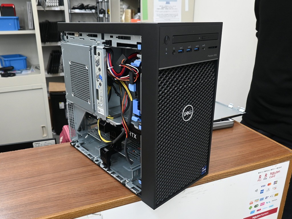 (お買い得中古品情報) 第11世代i9＆メモリ32GB＆RTX 3070搭載、10G LAN×2も備えるミニタワーが11万円