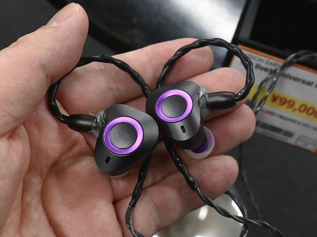 (アキバ取材班) ライブ音源向けのVISION EARS製エントリーイヤホン「GO live!」が9.9万円で発売