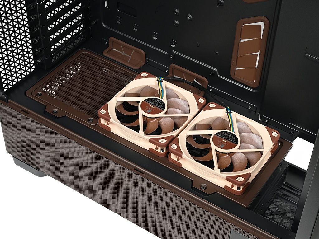 antec_flux_pro_noctua_edition_027b