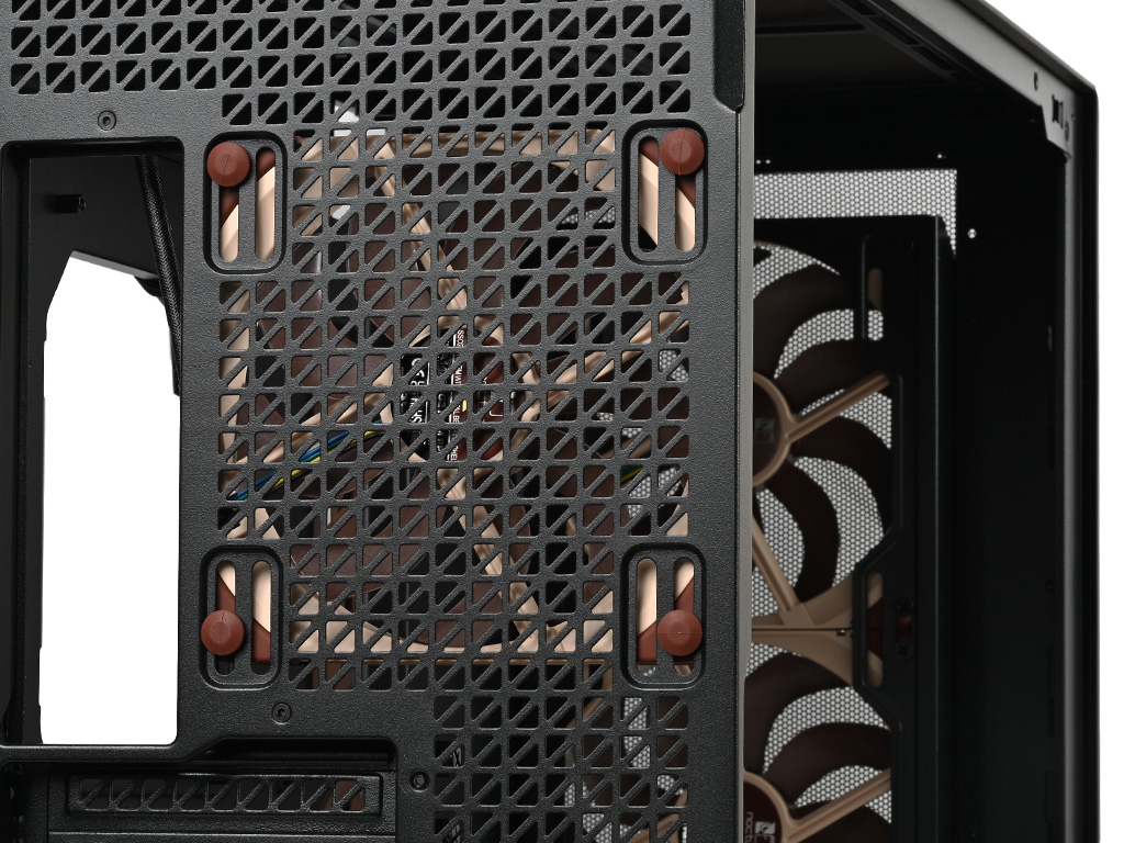 antec_flux_pro_noctua_edition_042