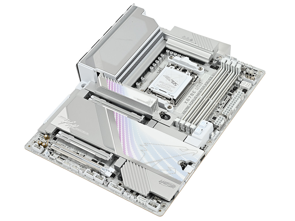 x870e_aorus_master_x3d_ice_003