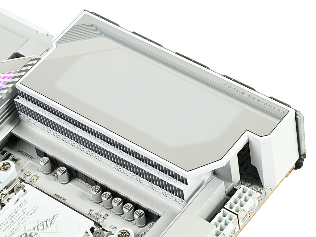 x870e_aorus_master_x3d_ice_049