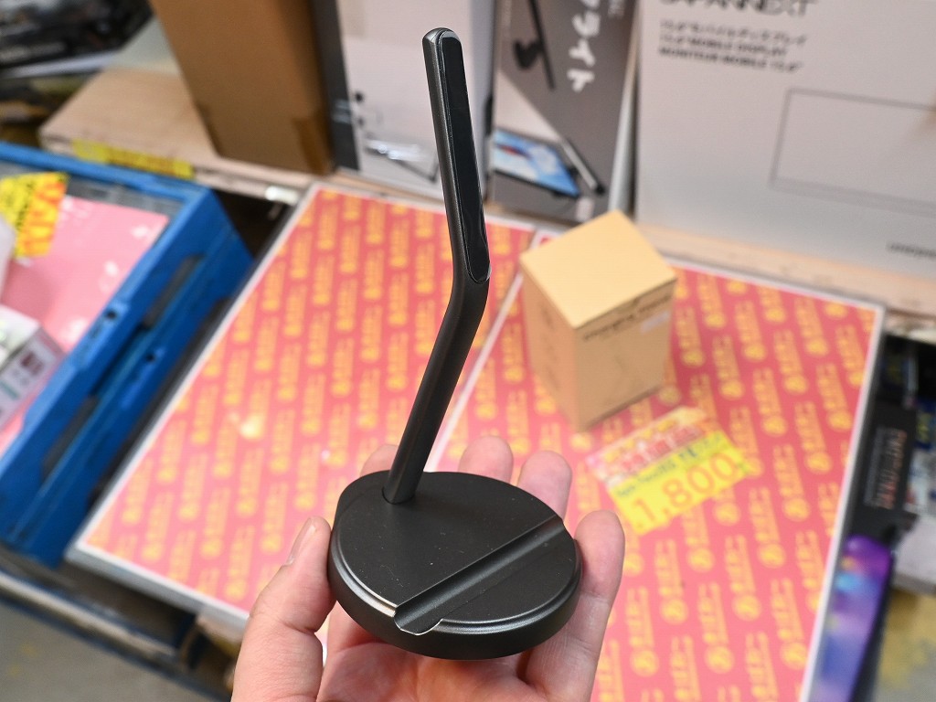 (アキバ取材班) Apple Pencil用の安価なマグネット充電スタンドが入荷、価格は1,800円