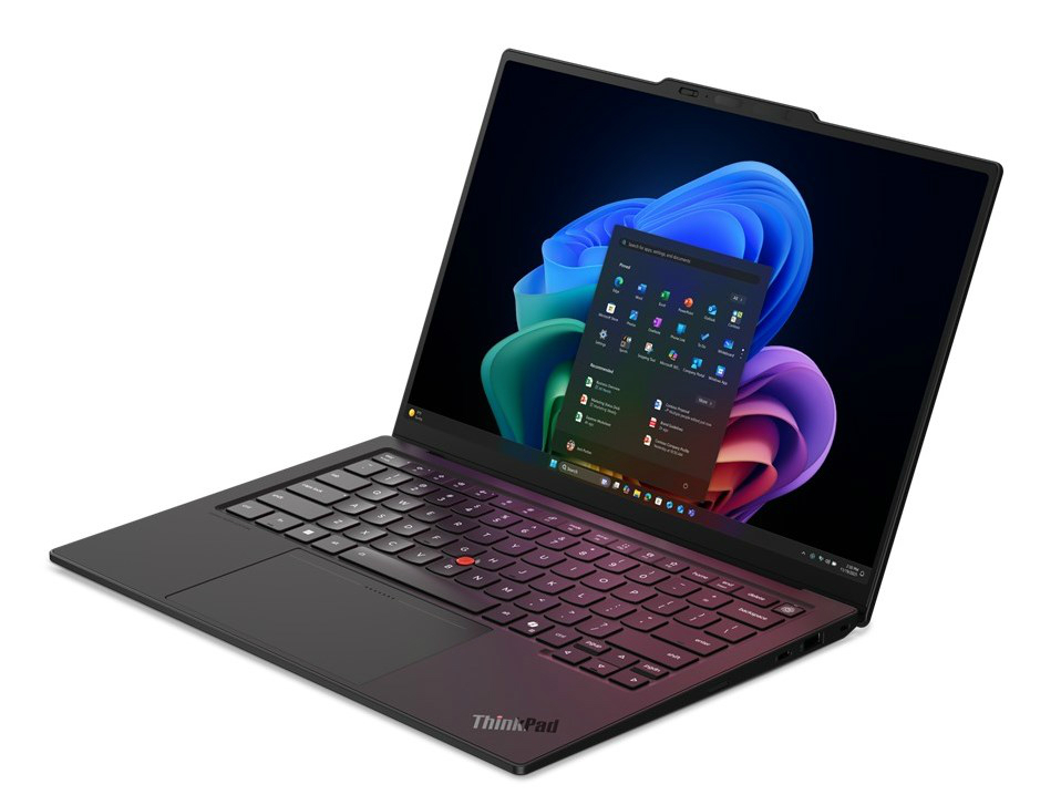 レノボ、977gの14型フラッグシップなどAI性能を追求した最新「ThinkPad」計10モデル発売